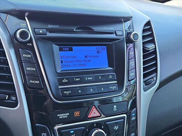 Used 2016 Hyundai Elantra GT w/ Option Group 02 image 18