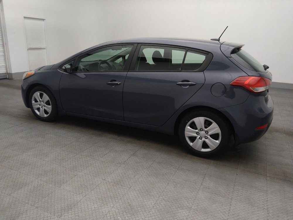 Used 2016 Kia Forte LX image 3