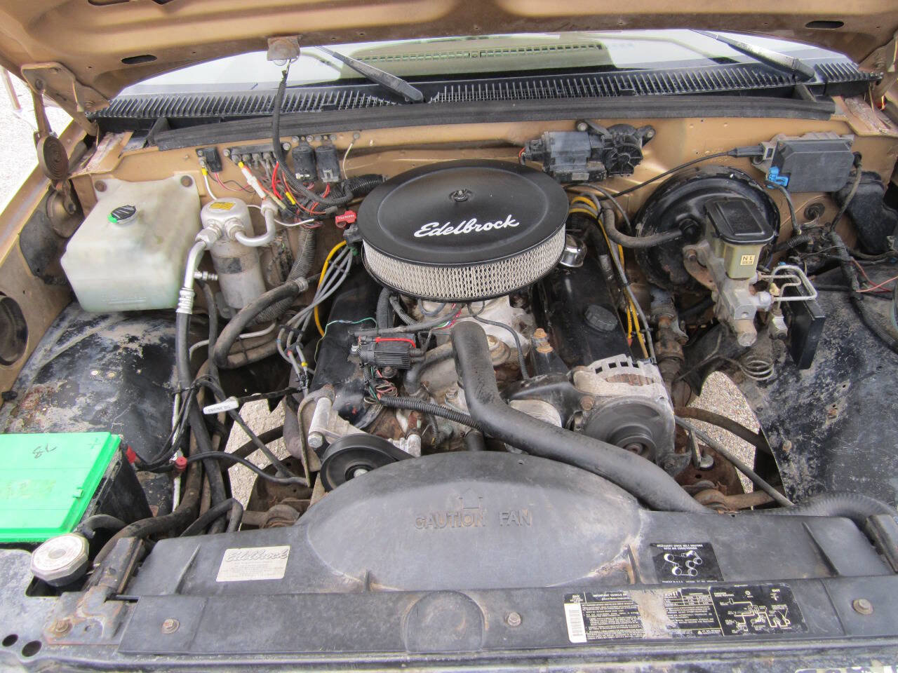 Used 1989 Chevrolet Silverado 3500 2WD Extended Cab image 16