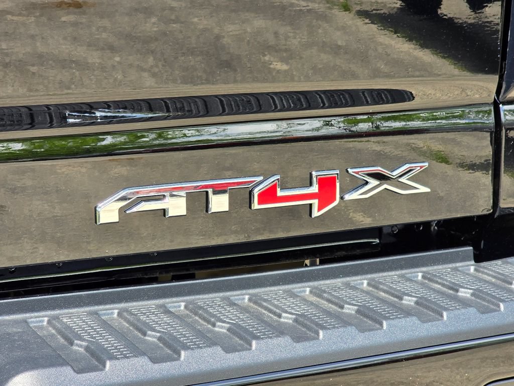 New 2026 GMC Sierra 2500 AT4X AWD/4WD image 32
