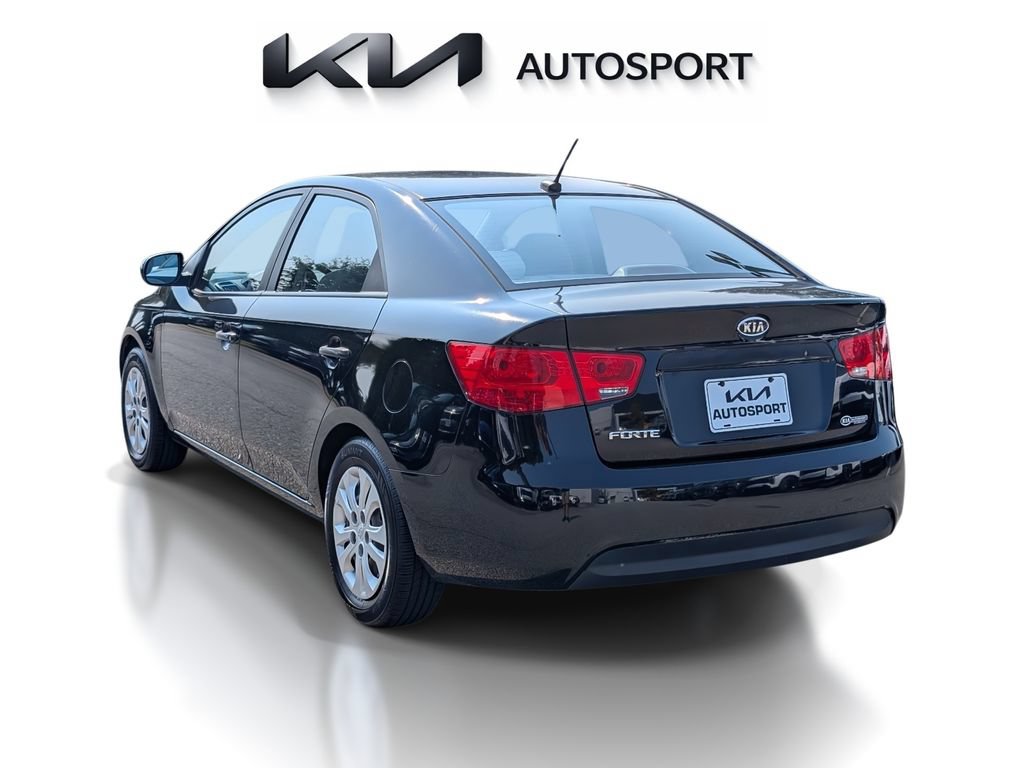 Used 2010 Kia Forte LX w/ Convenience Pkg FWD image 11