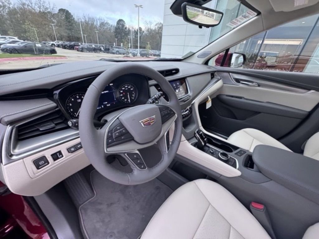 New 2026 Cadillac XT5 Premium Luxury w/ Driver Assist Package image 11