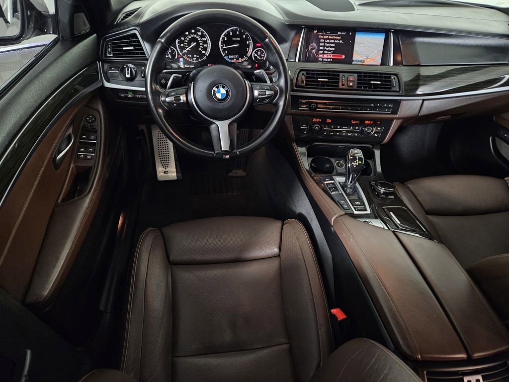 Used 2016 BMW 550i Sedan RWD image 9