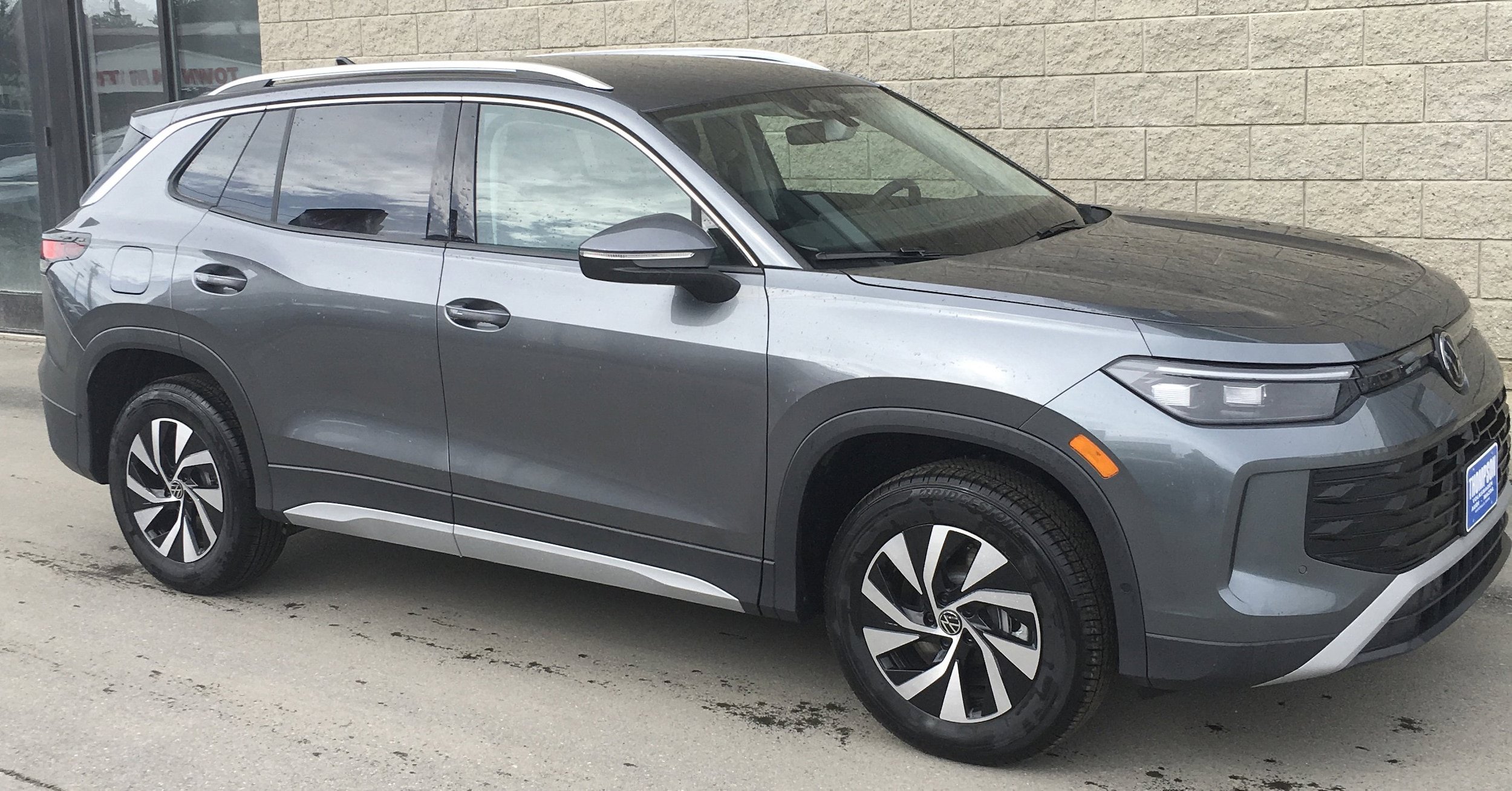 New 2026 Volkswagen Tiguan S AWD/4WD image 3