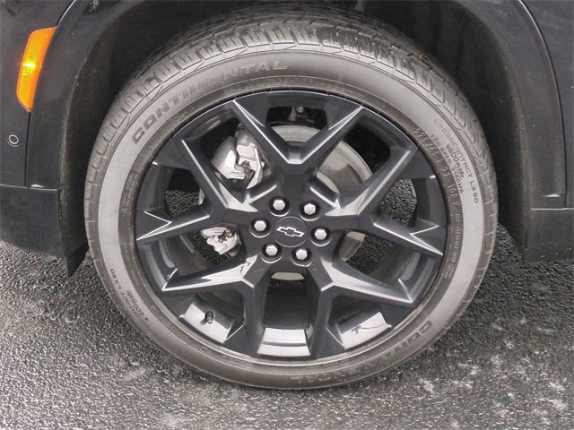 Certified 2025 Chevrolet Traverse RS image 35