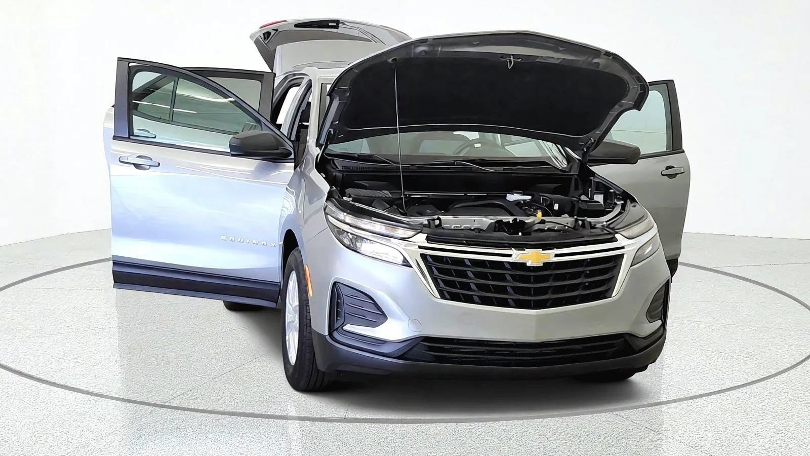 Used 2024 Chevrolet Equinox LS w/ LS Convenience Package FWD image 12
