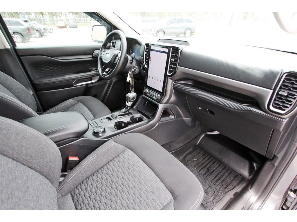 Certified 2024 Ford Ranger XLT w/ Equipment Group 301A High image 28