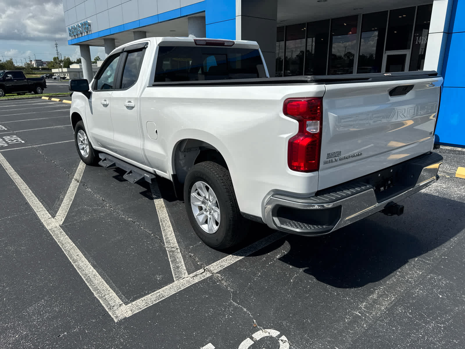 Used 2019 Chevrolet Silverado 1500 LT w/ All-Star Edition RWD image 6