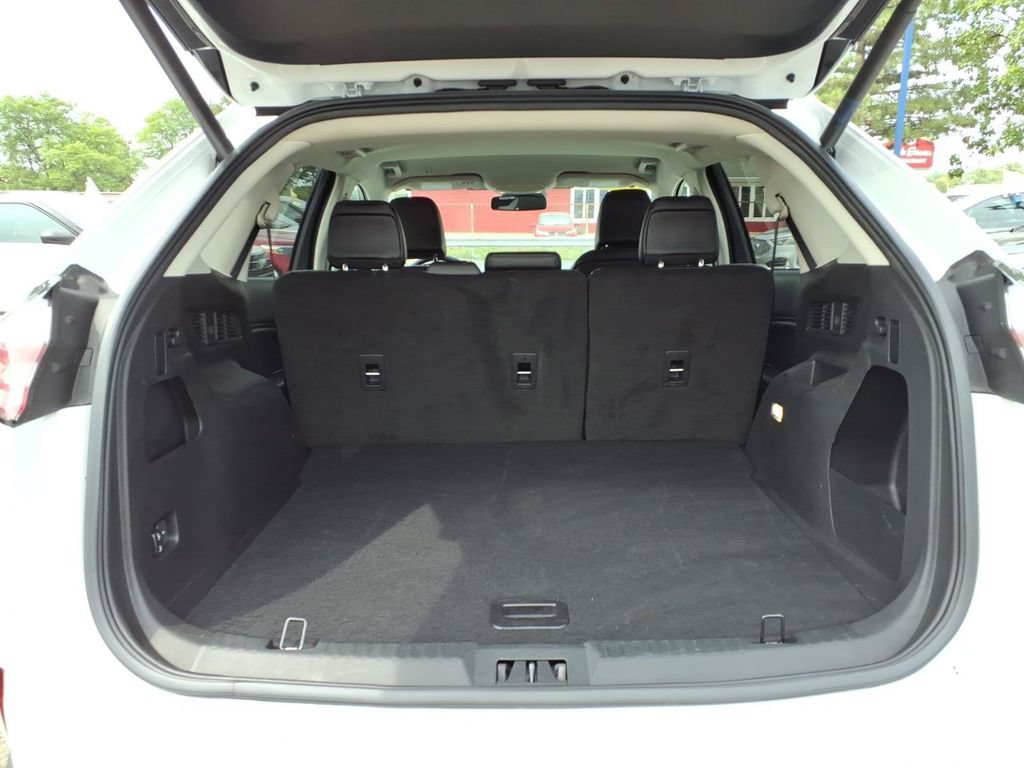 Certified 2023 Ford Edge SEL w/ Convenience Package AWD/4WD image 10