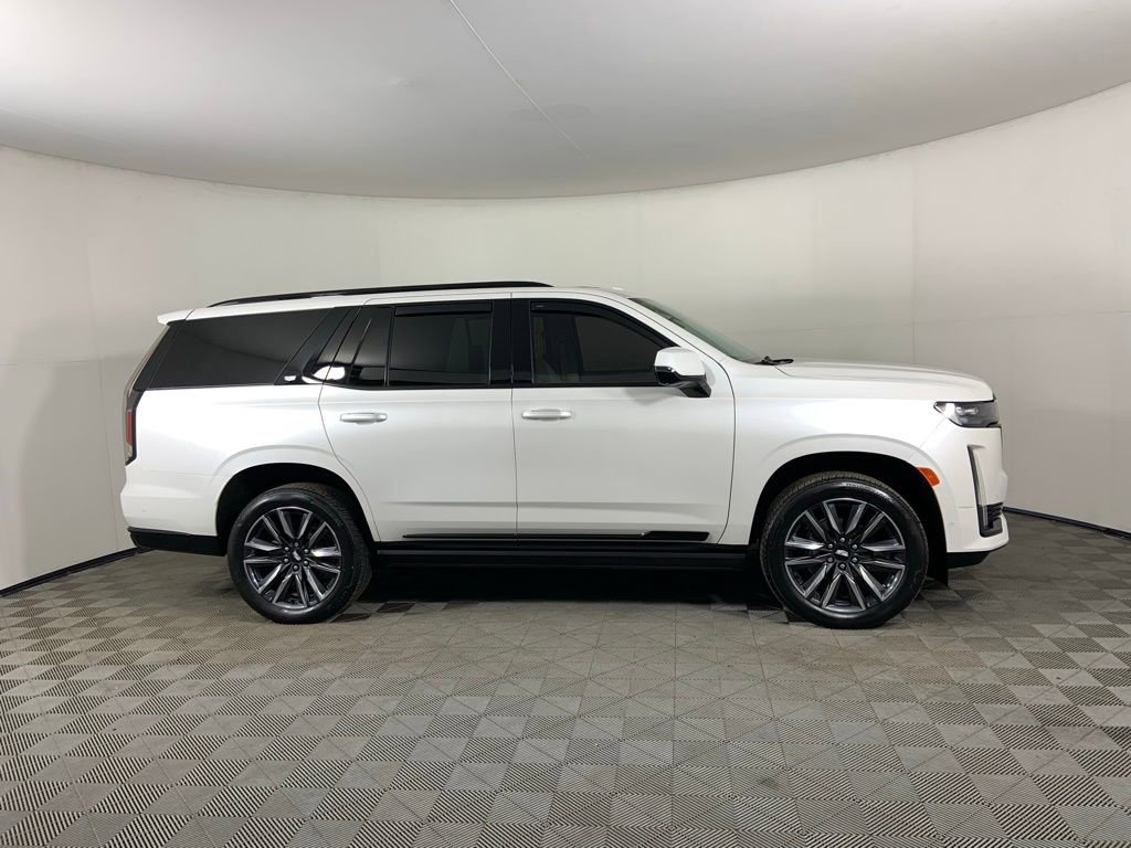 Used 2022 Cadillac Escalade Sport Platinum image 2