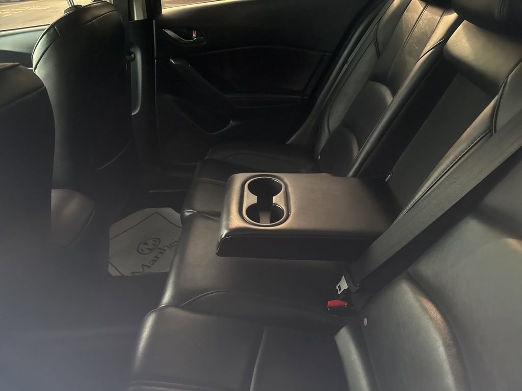 Used 2017 MAZDA MAZDA3 Touring image 10