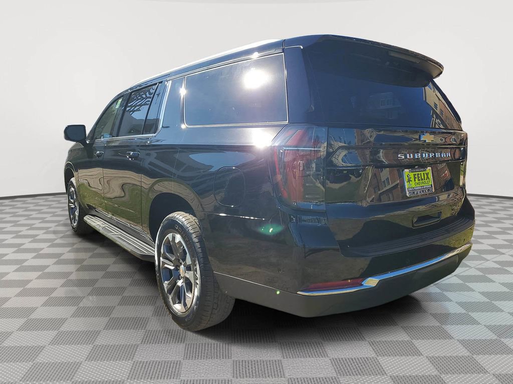 New 2026 Chevrolet Suburban LS image 4