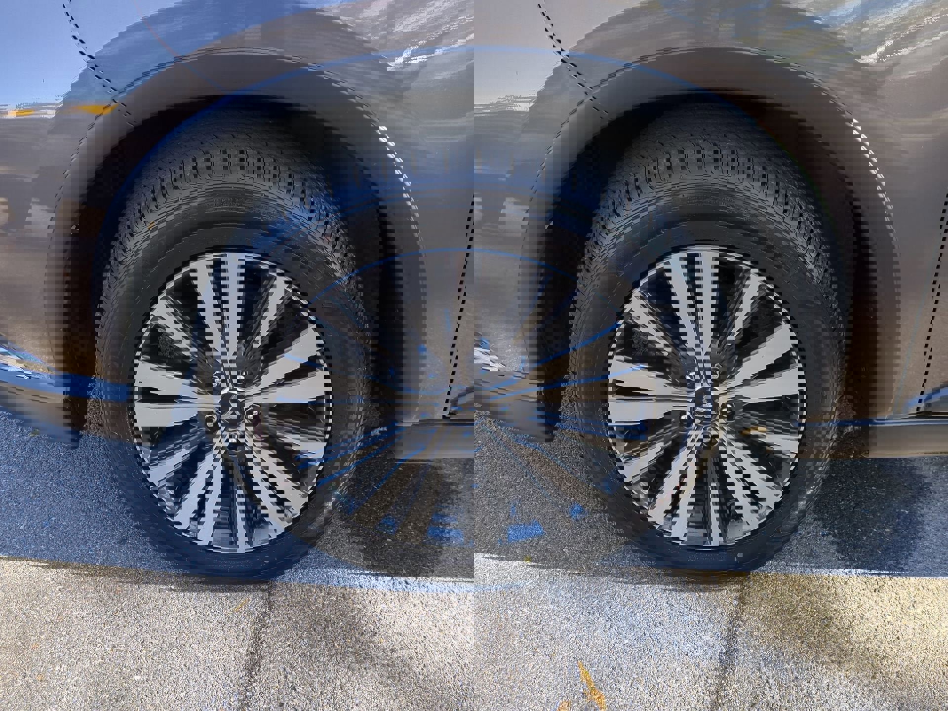 Used 2020 Mitsubishi Outlander ES image 97