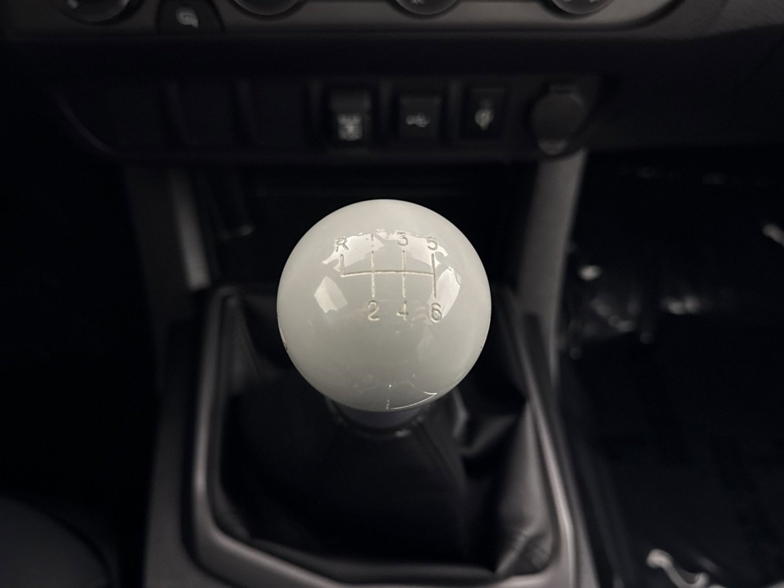 Used 2020 Toyota Tacoma TRD Off-Road image 21