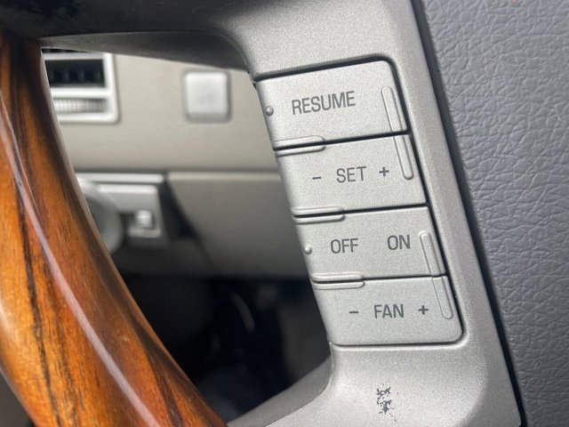 Used 2007 Lincoln MKX 2WD image 20