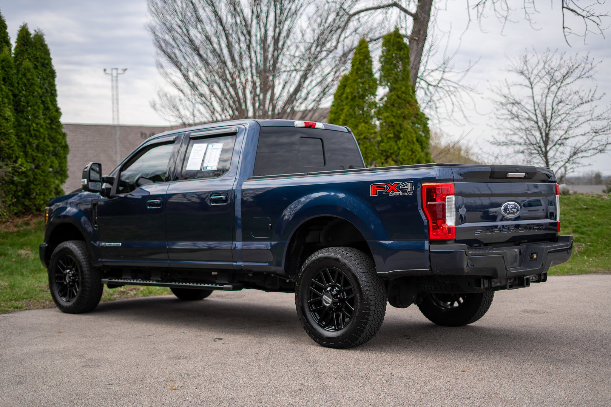 Used 2019 Ford F250 Lariat image 8