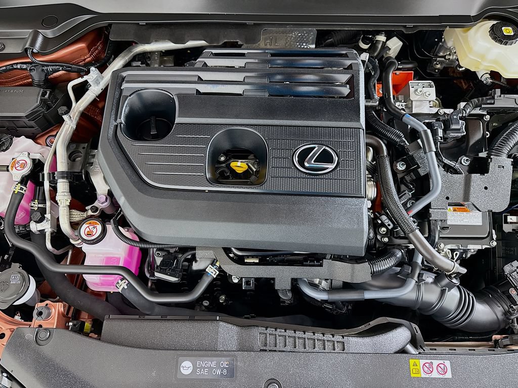 Certified 2025 Lexus UX 300h FWD w/ Accessory Package (Z2) image 31