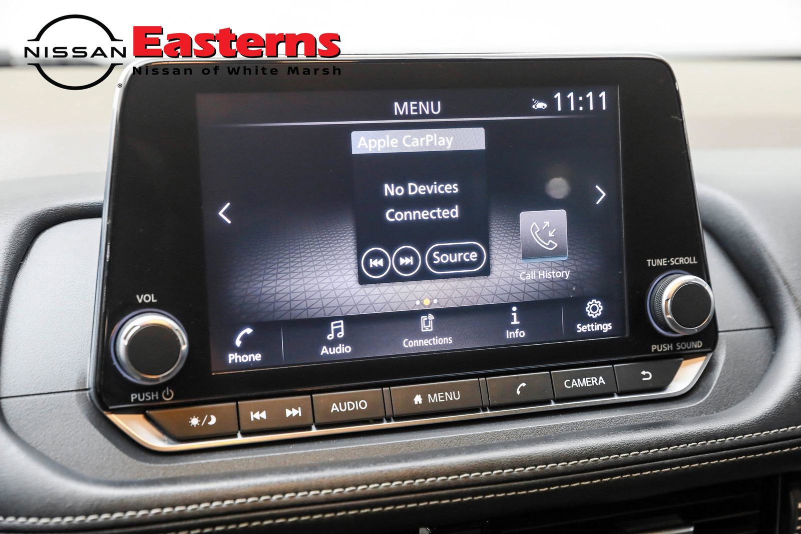 Used 2022 Nissan Rogue SV image 46