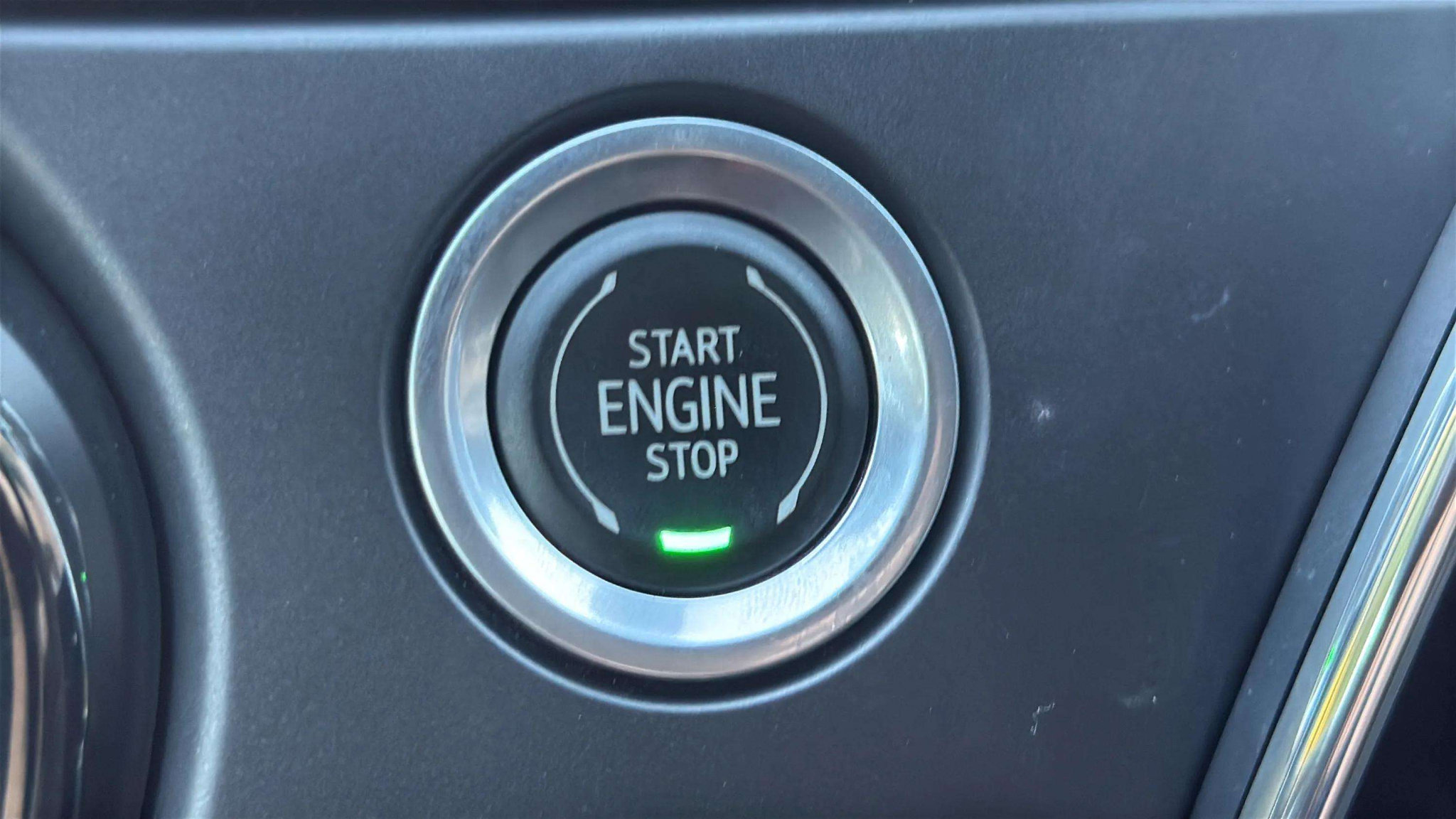 Used 2022 Chevrolet Blazer RS w/ Enhanced Convenience Package image 36