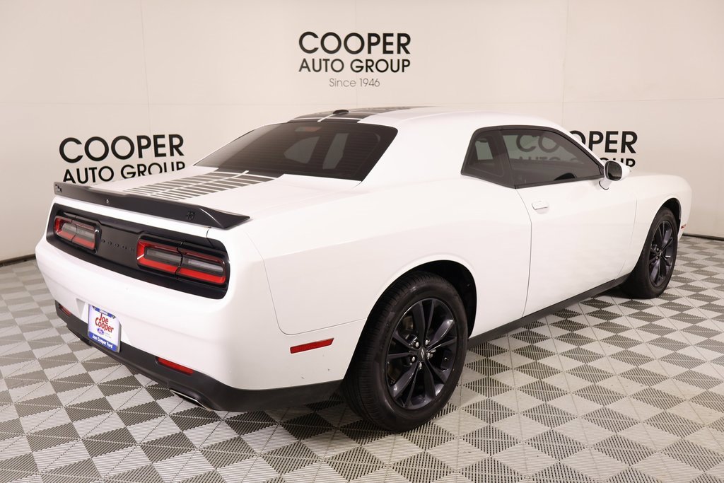 Used 2023 Dodge Challenger SXT w/ Blacktop Package image 19