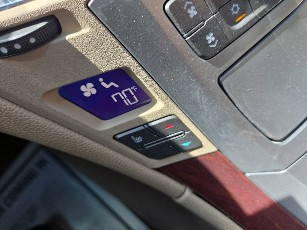 Used 2013 Cadillac CTS Luxury w/ Wood Trim Package image 27