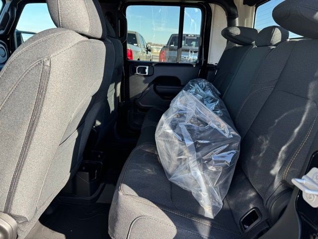 New 2026 Jeep Gladiator Sport AWD/4WD image 29
