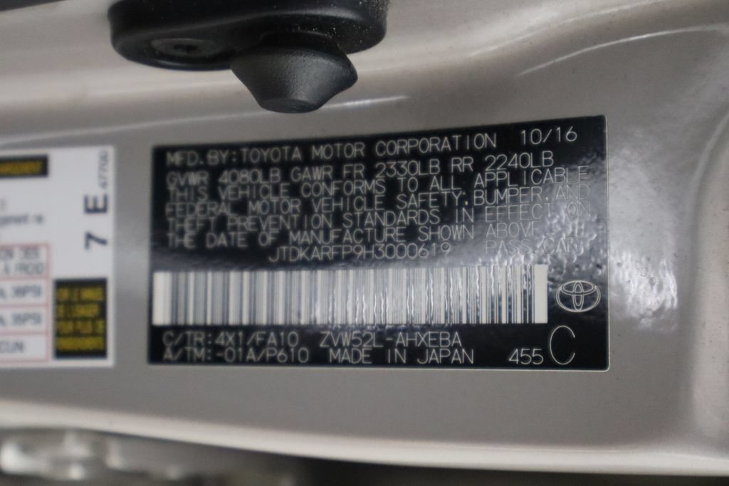 Used 2017 Toyota Prius Prime Premium FWD image 21
