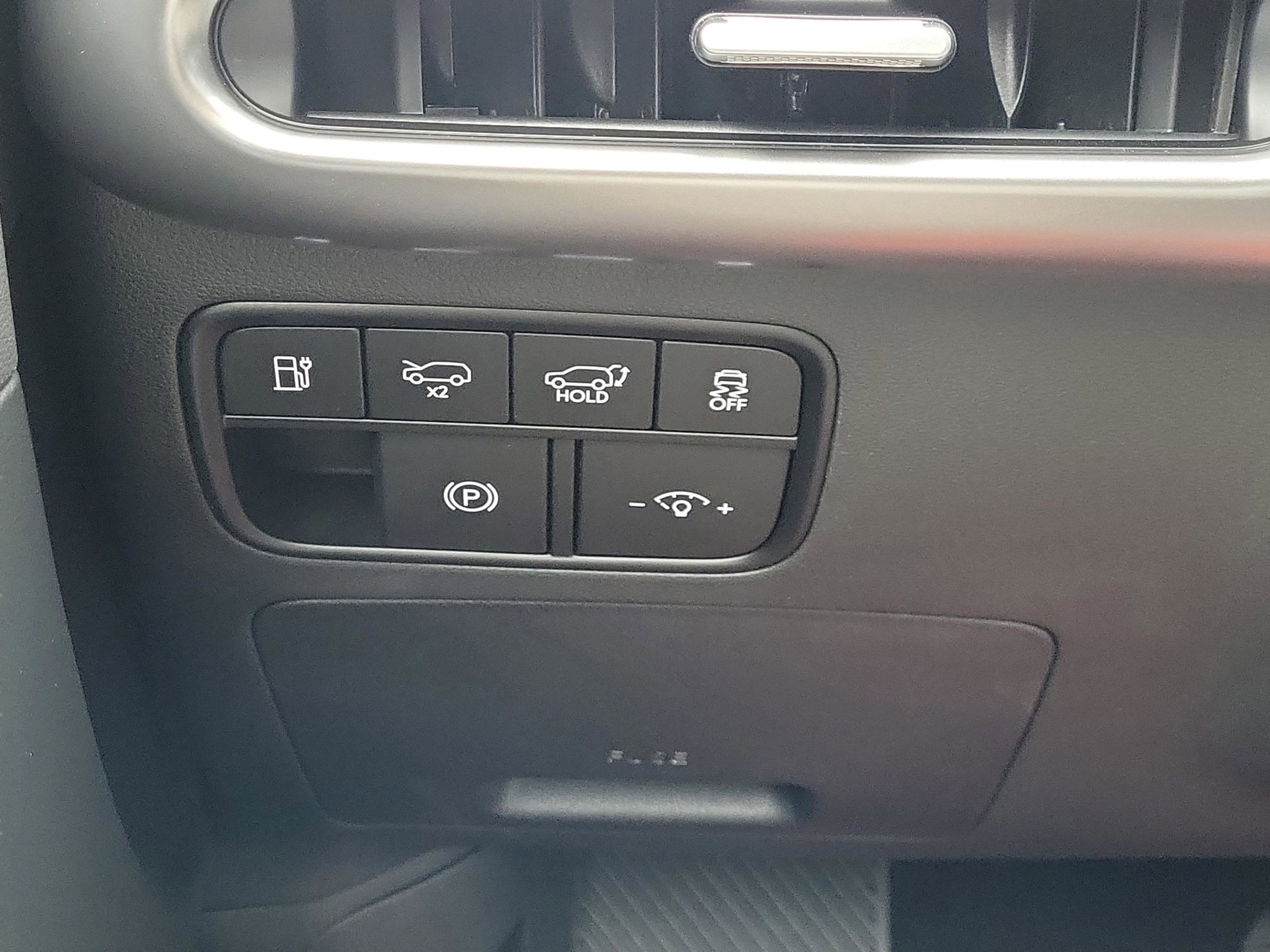 New 2026 Hyundai Ioniq 9 SEL AWD/4WD image 16