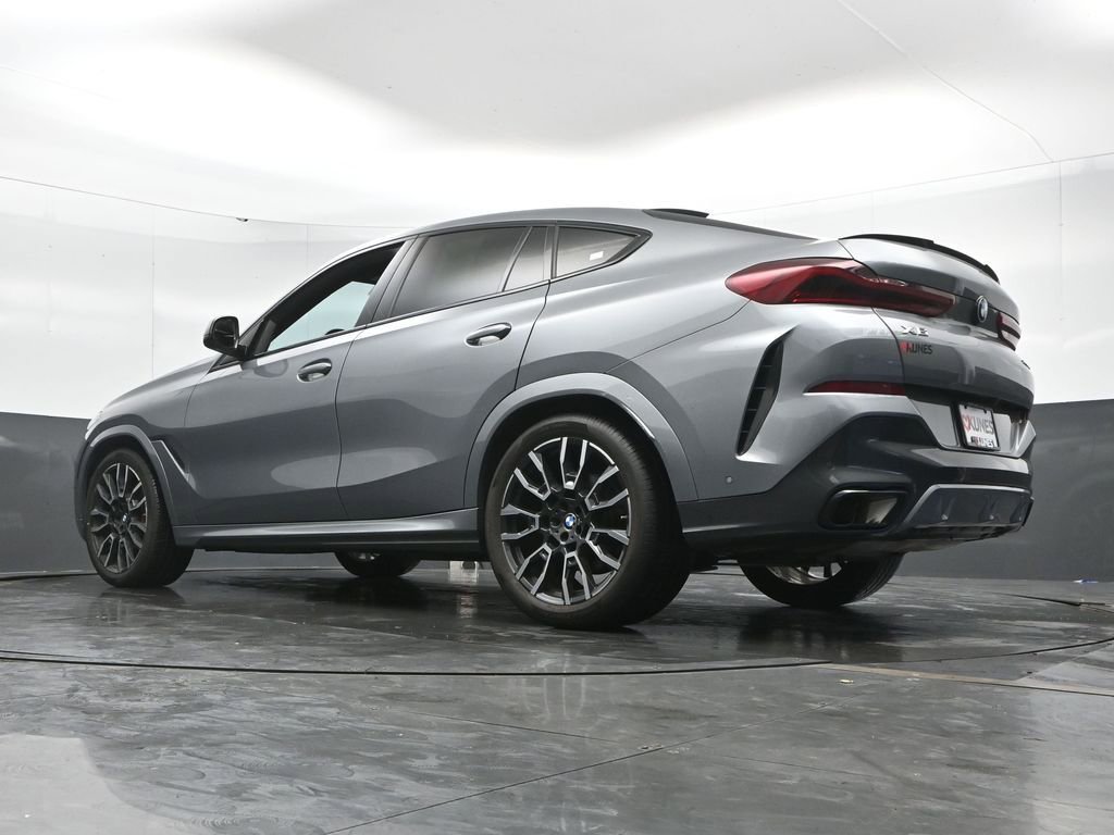 Used 2024 BMW X6 xDrive40i w/ Premium Package image 50