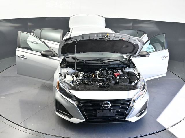 Used 2024 Nissan Altima 2.5 SV image 42