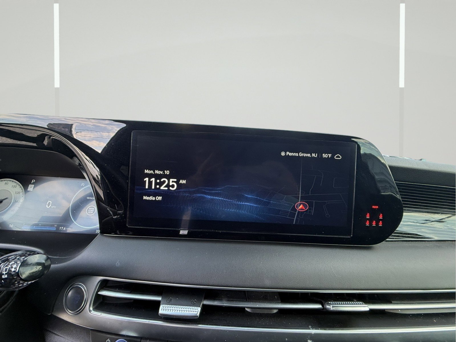 Used 2024 Hyundai Palisade Calligraphy image 14