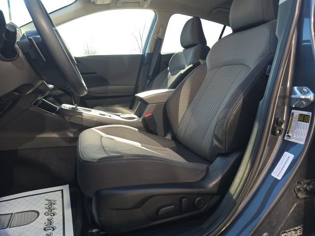 Used 2024 Subaru Crosstrek 2.0i Premium AWD/4WD image 9