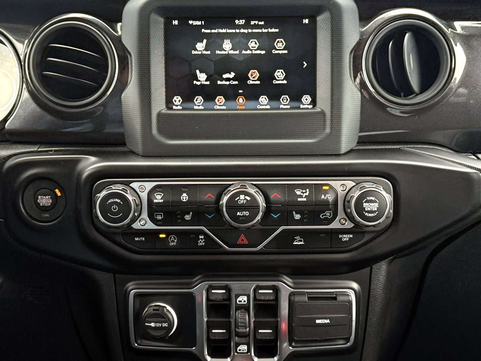 Used 2022 Jeep Gladiator Sport image 25