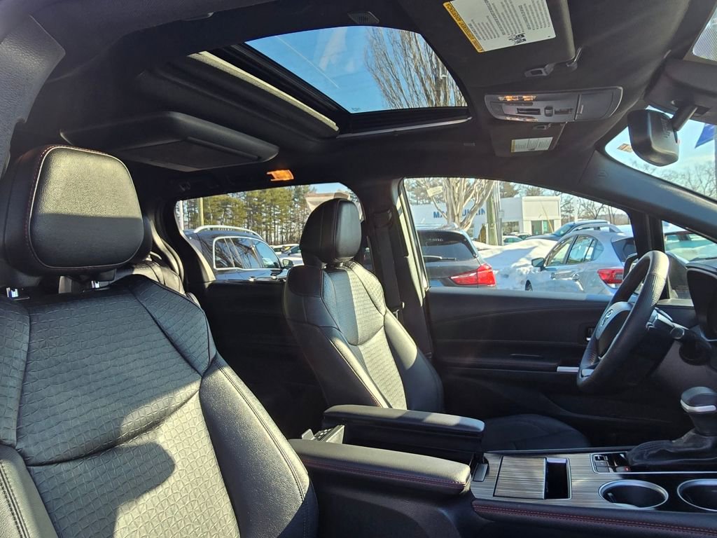 Certified 2025 Toyota Sienna XSE w/ XSE Plus Package image 13