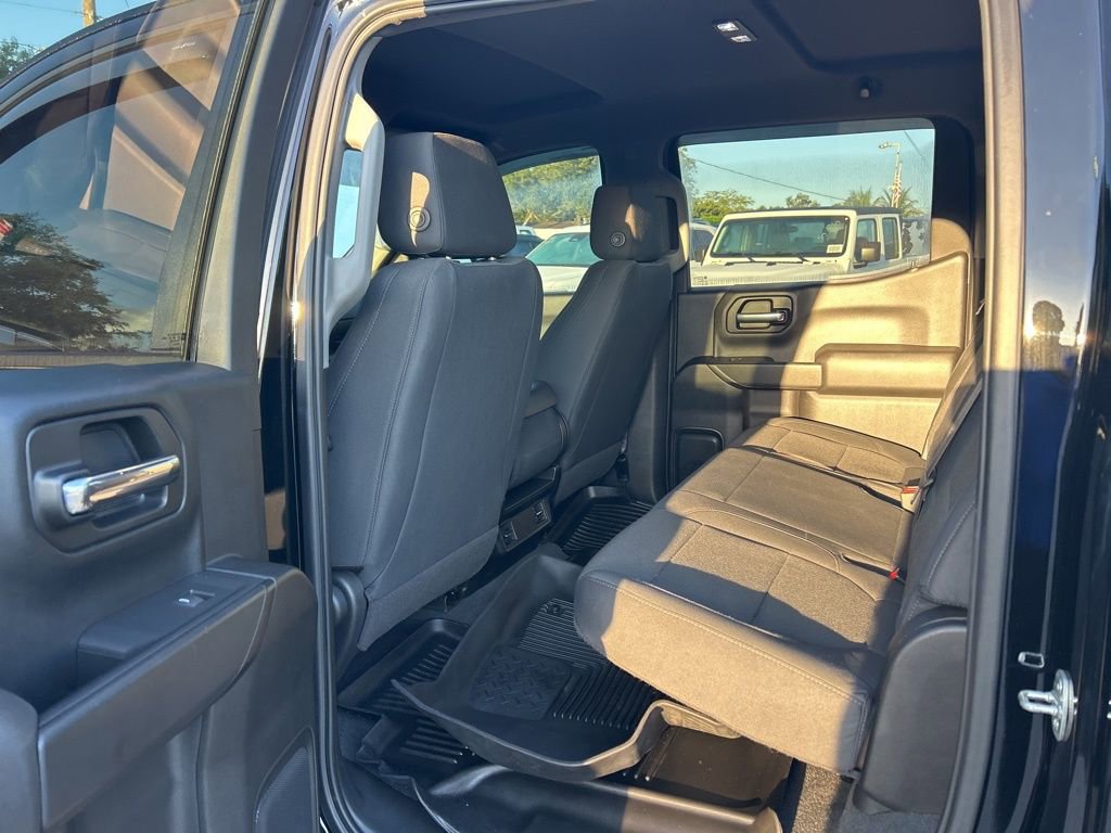 Used 2021 Chevrolet Silverado 1500 Custom RWD image 28