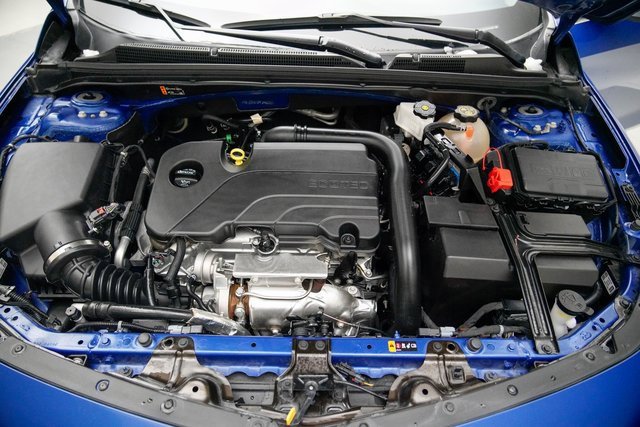 Used 2023 Chevrolet Malibu LT image 11