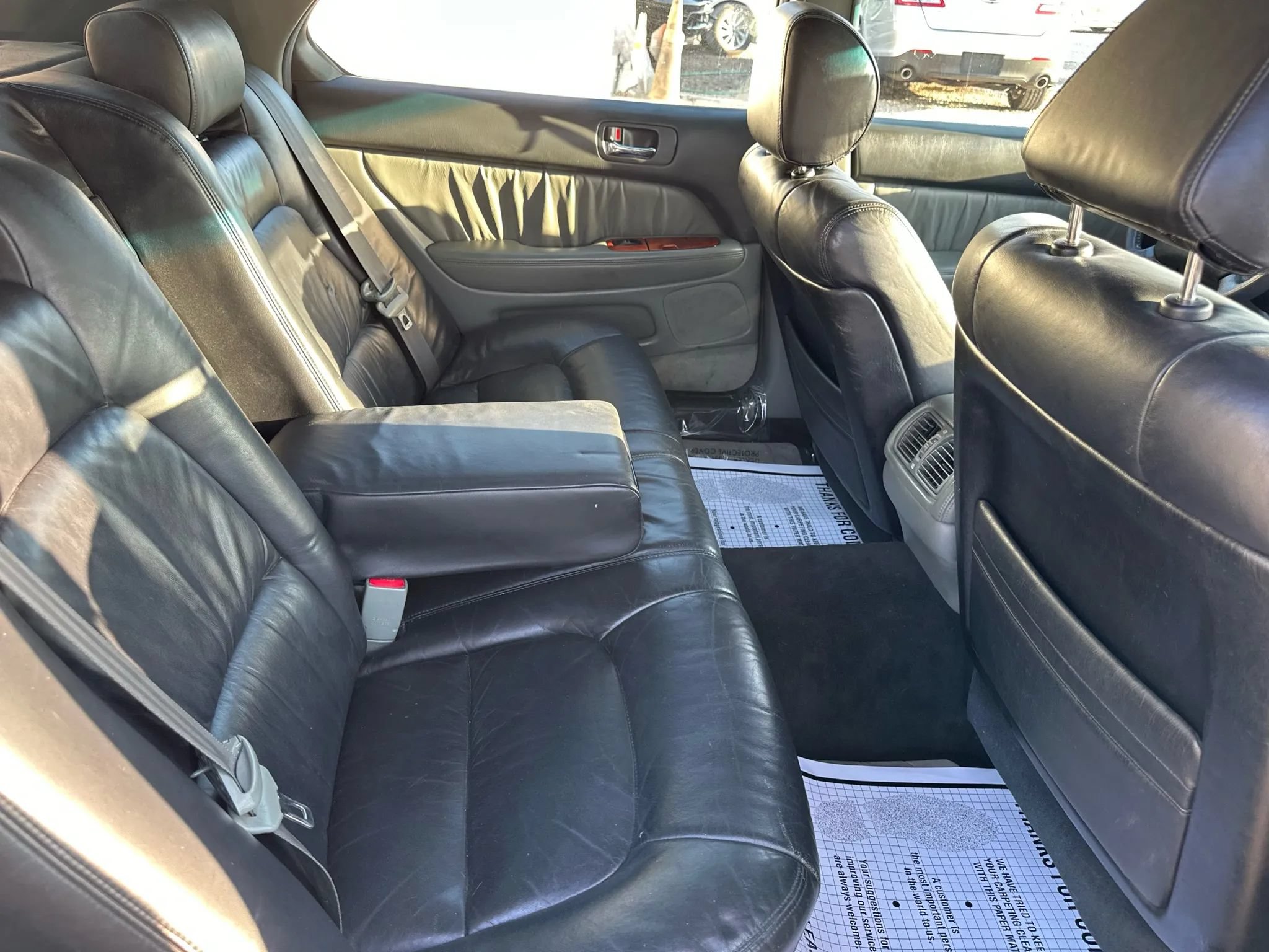 Used 1998 Lexus LS 400 RWD image 24