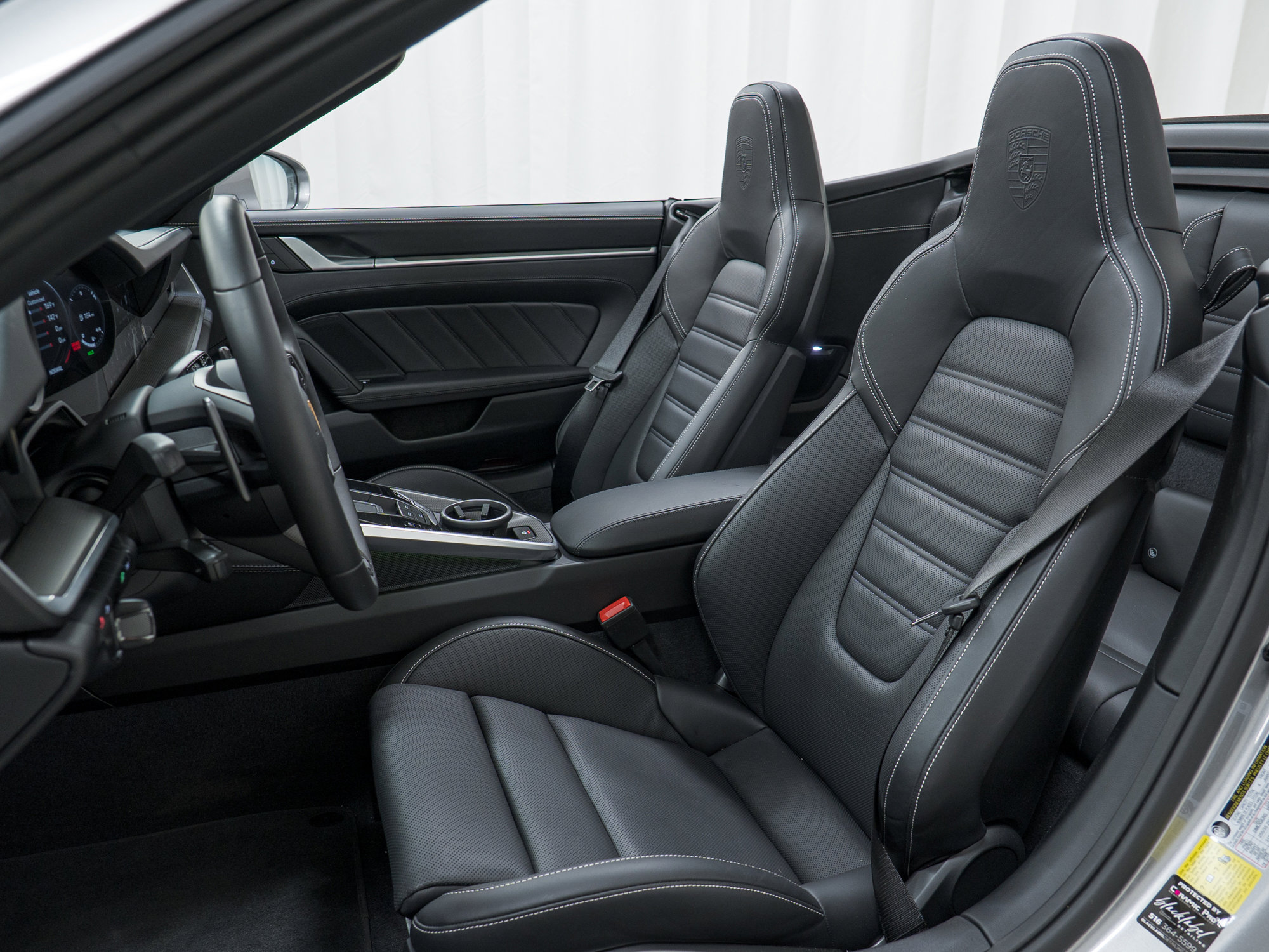 Certified 2025 Porsche 911 Turbo S AWD/4WD image 19