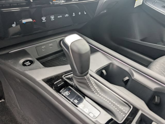 New 2026 Nissan Sentra SV w/ SV Convenience Package FWD image 22