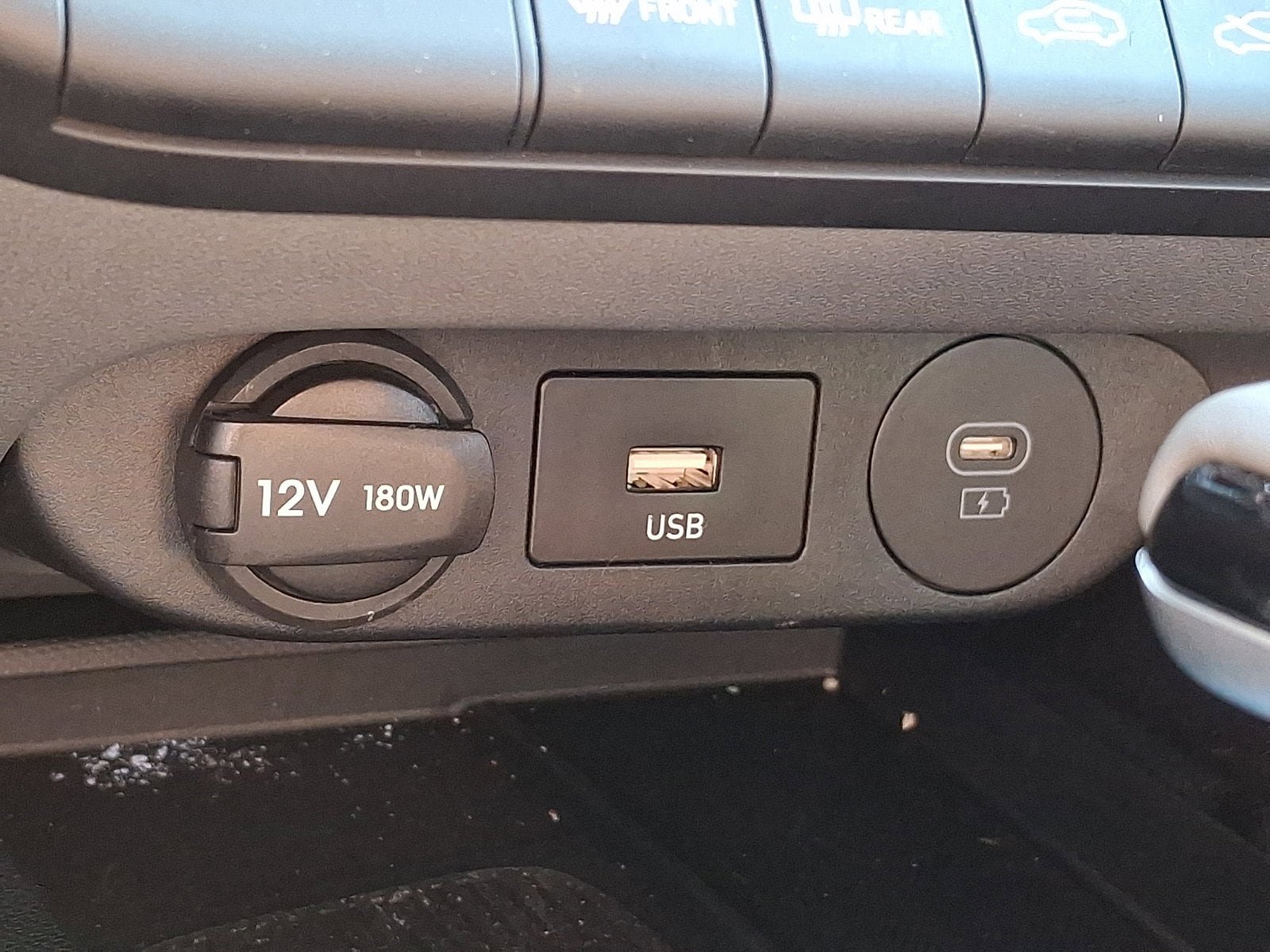 Certified 2025 Hyundai Elantra Sport FWD image 23