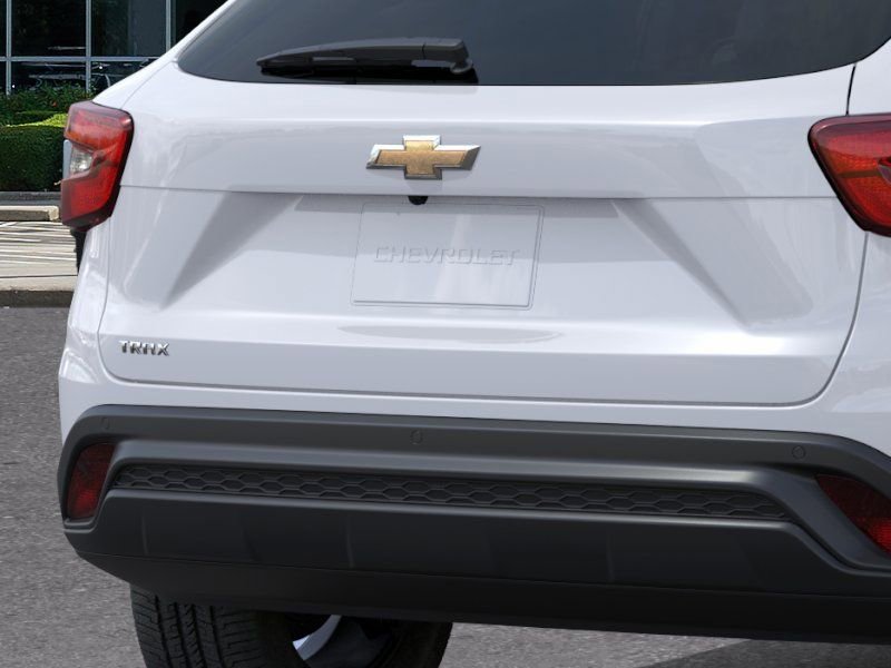 New 2026 Chevrolet Trax LS w/ LS Convenience Package FWD image 14