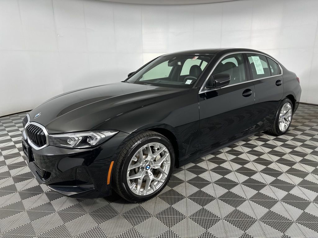 Certified 2025 BMW 330i xDrive 330i xDrive w/ Premium Package image 4