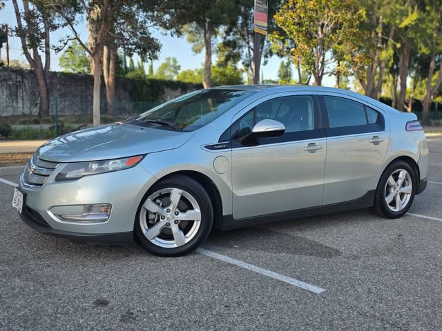 Used 2013 Chevrolet Volt FWD image 16