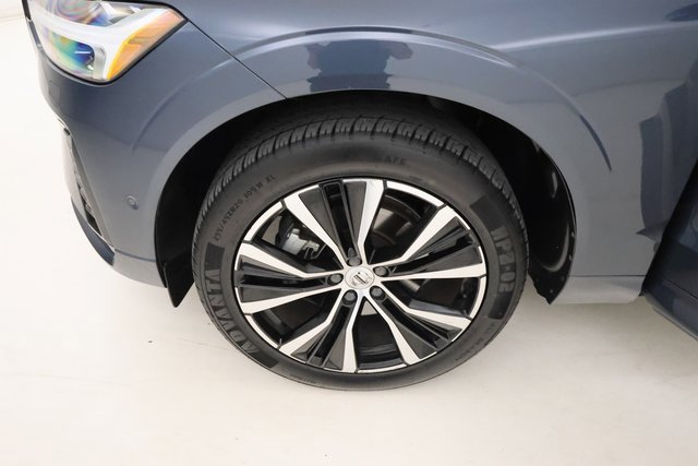 Used 2024 Volvo XC60 B5 Plus image 6