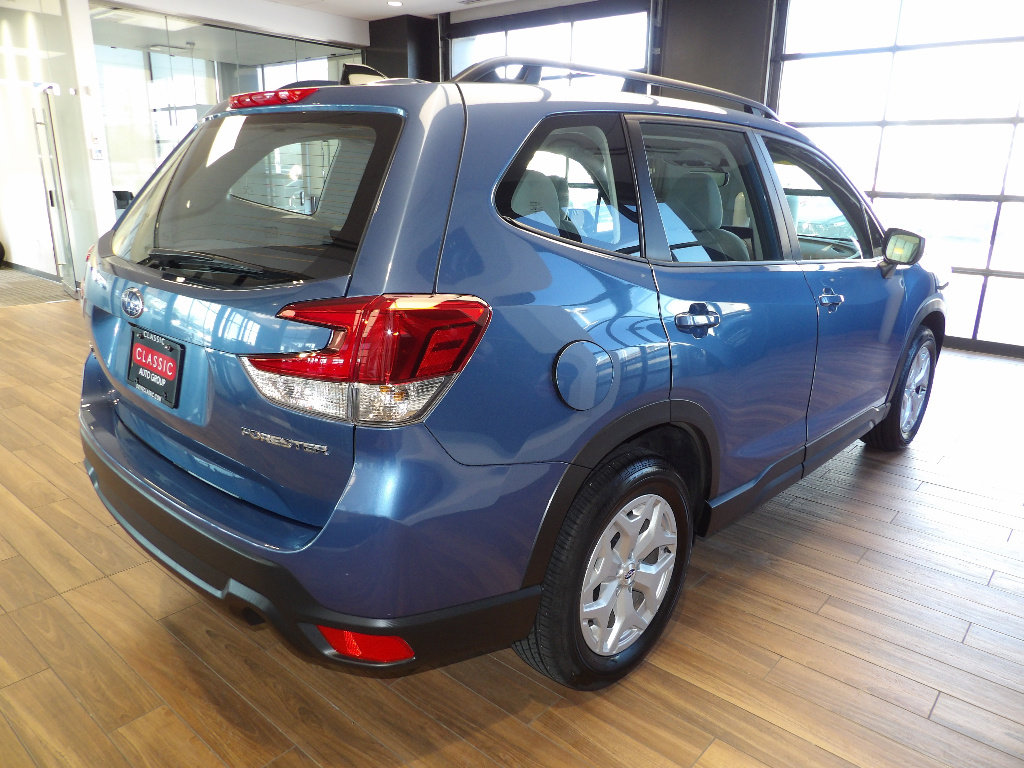 Used 2024 Subaru Forester AWD/4WD image 6