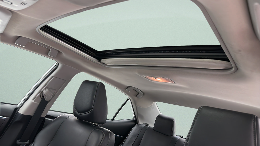 Used 2015 Toyota Corolla S FWD image 15