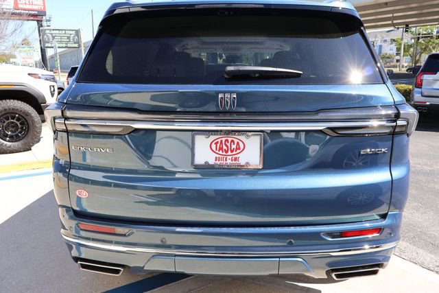 New 2026 Buick Enclave Avenir w/ Super Cruise Package FWD image 6