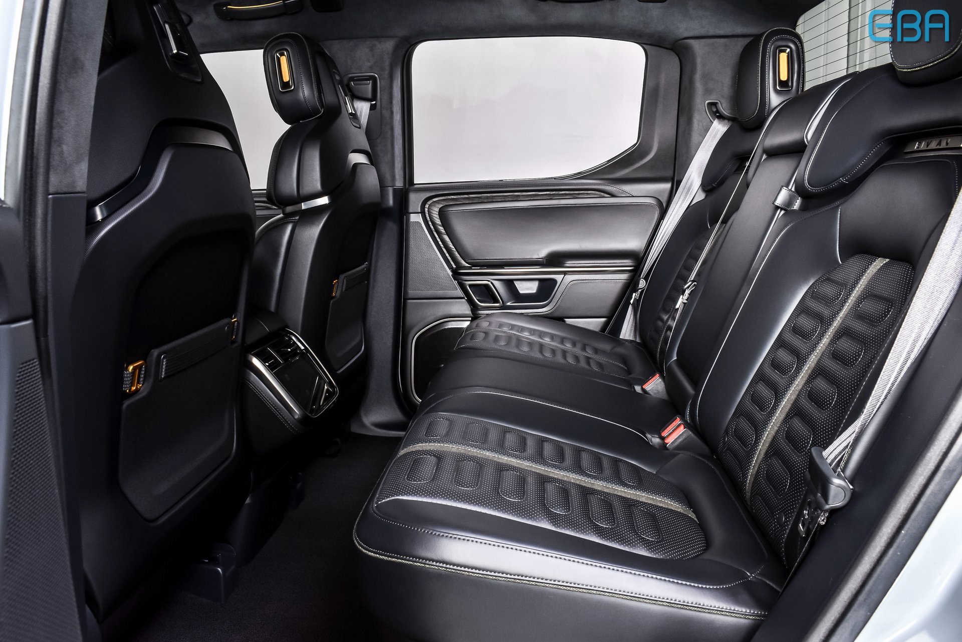 Used 2022 Rivian R1T Adventure image 17