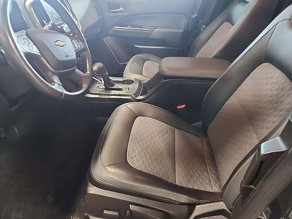Used 2016 Chevrolet Colorado Z71 image 45