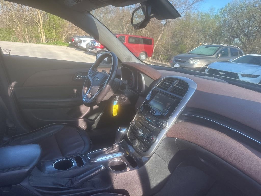 Used 2015 Chevrolet Malibu LTZ image 15